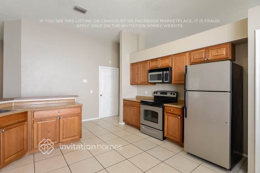 Building Photo - 1314 Vinetree Dr