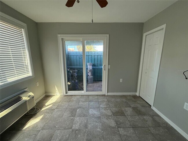 Building Photo - 13047 Gulf Ln