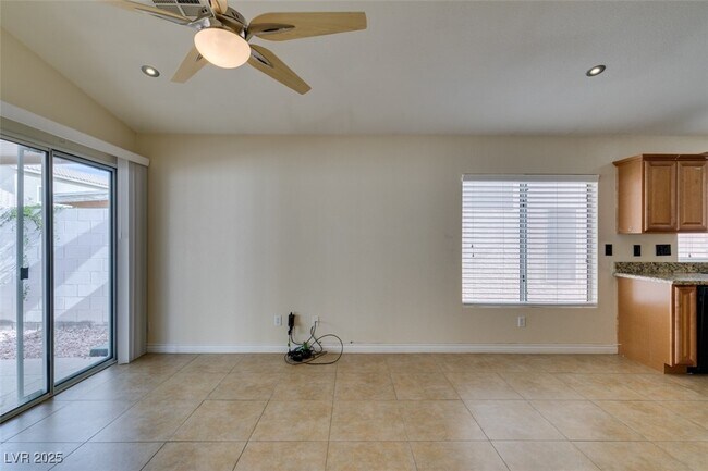 Building Photo - 744 Gritty Garnet Ave