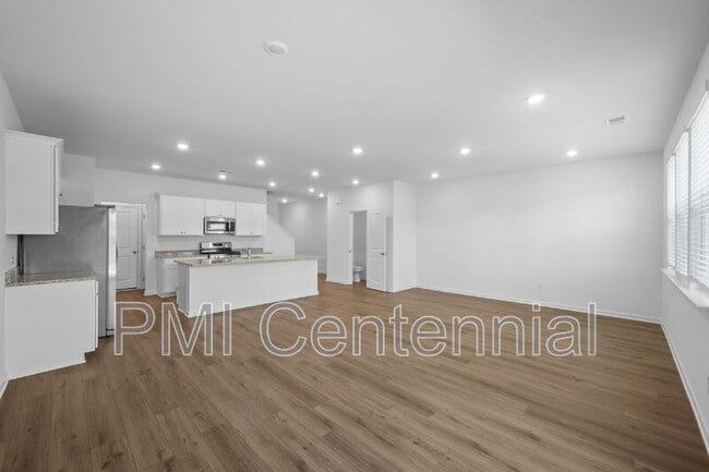 Building Photo - 2581 Adventure Wy