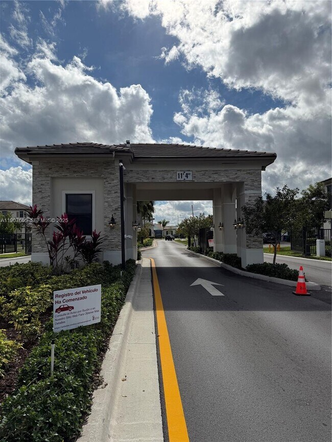 Building Photo - 12848 SW 232nd Ter