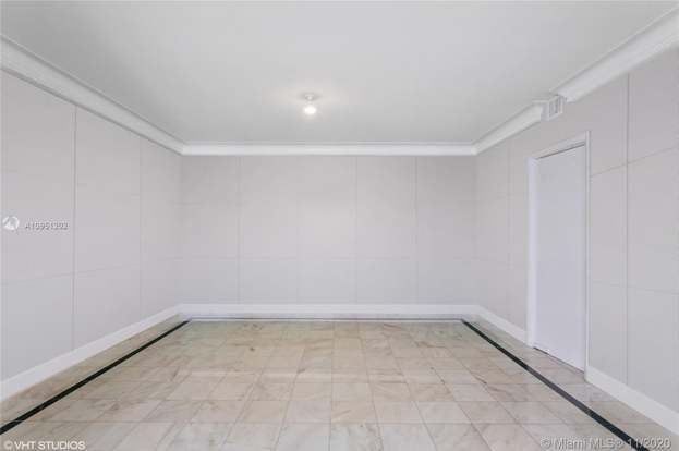 Building Photo - 10155 Collins Ave