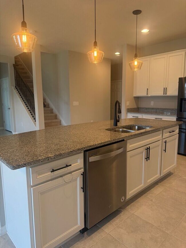 Building Photo - Beautiful and spacious Home in East Lake Preserve, Kissimmee