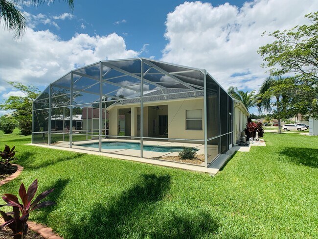 Building Photo - 3111 Pebble Ct