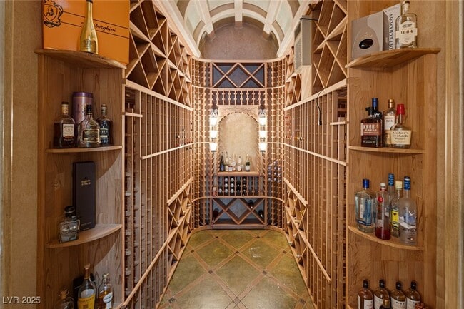 Building Photo - 1545 Villa Rica Dr