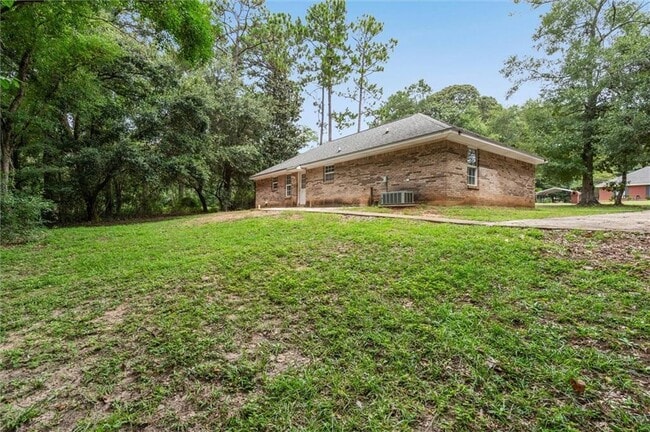 Building Photo - 9215 Webster Ln