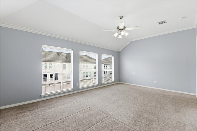 Building Photo - 1314 W Webster St