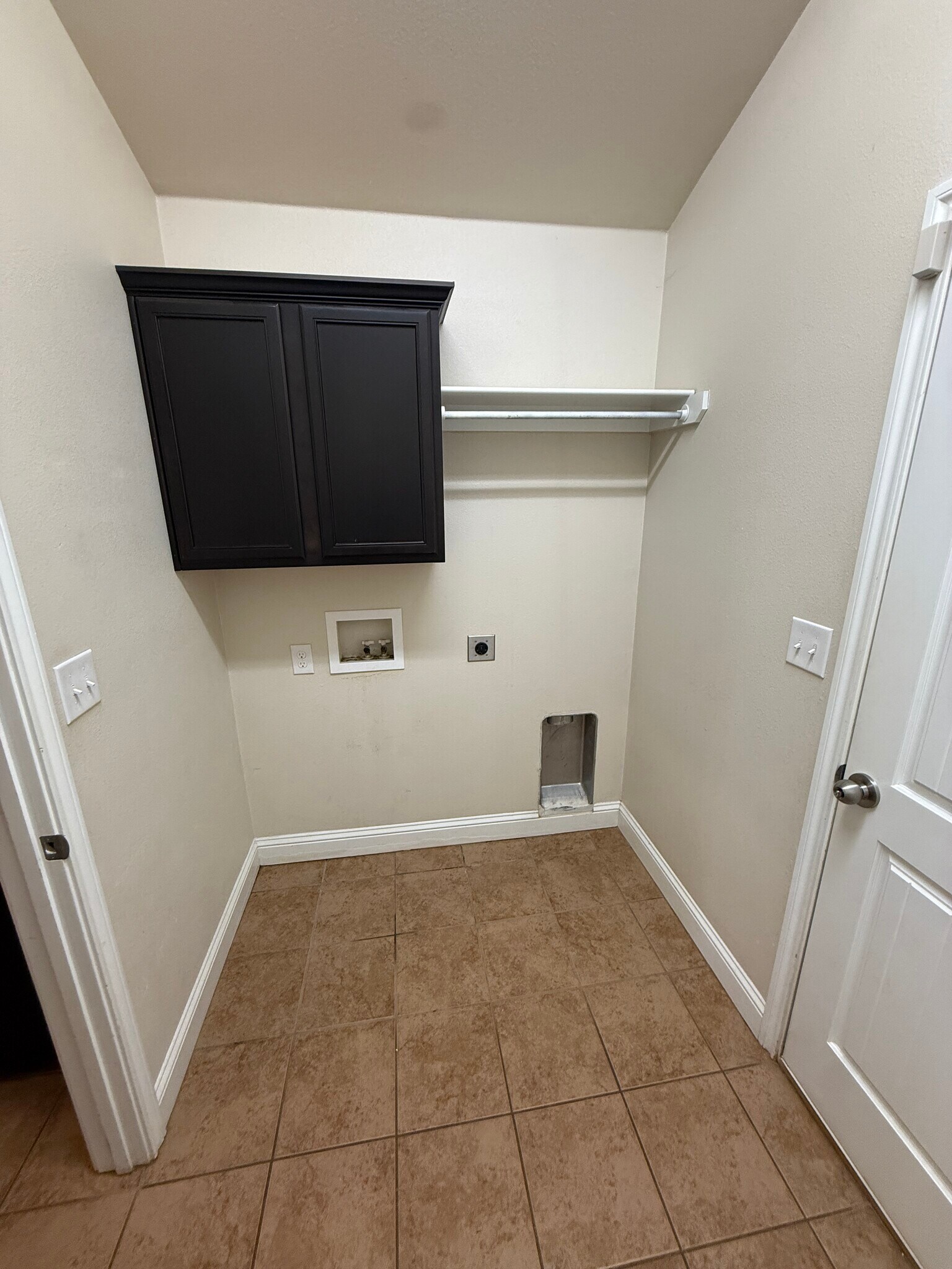 Building Photo - 9708 Quitman Ave