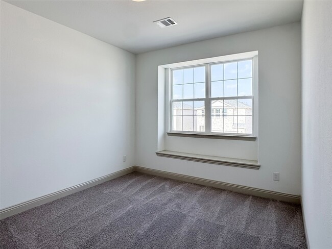 Building Photo - 3209 Lucia Wy