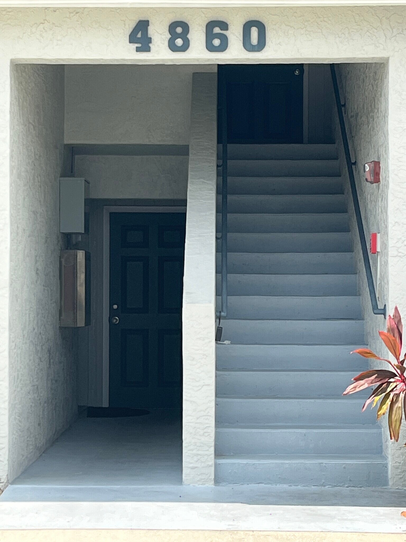 Building Photo - 4870 S Atlantic Ave