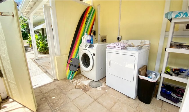 Building Photo - 91-529 Pupu St