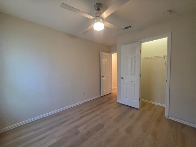 Building Photo - 104 E Eggleston St
