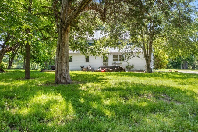 Building Photo - 103 Locust Grove Dr