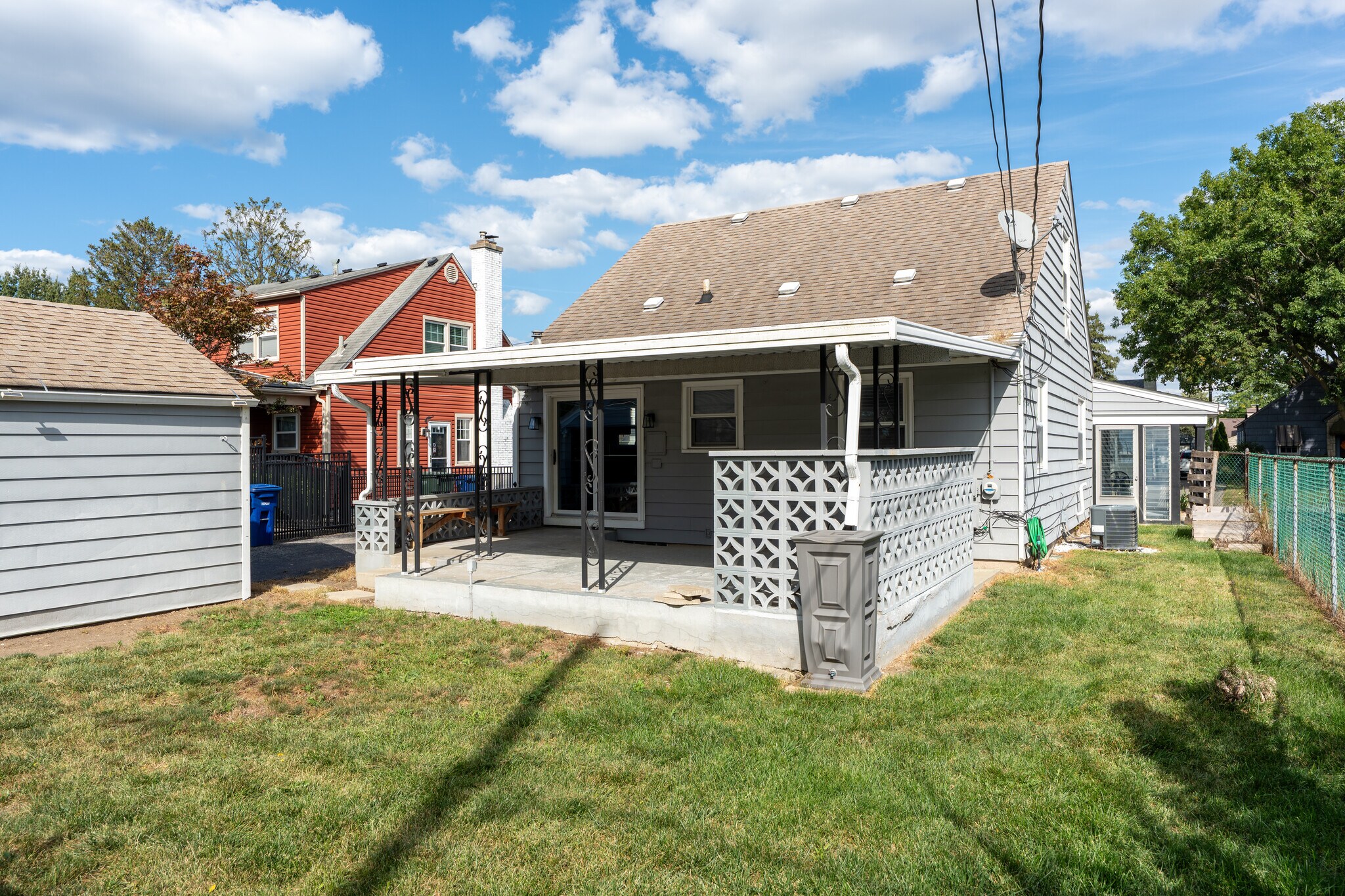 Building Photo - 195 S Sylvan Ave