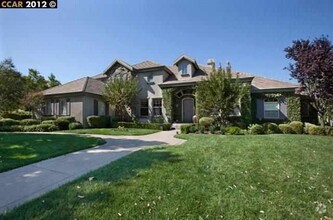 Building Photo - Spectacular Ruby Hill Estate