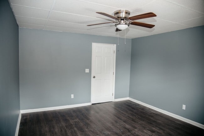 Building Photo - 2939 Horseshoe Pike