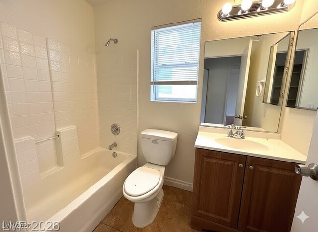 Building Photo - 4548 Aviation St