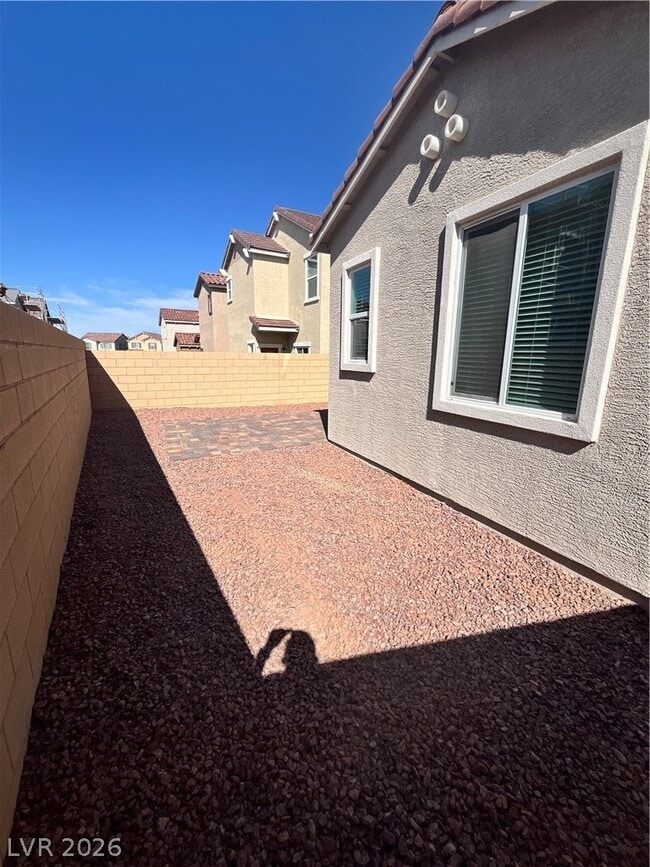 Building Photo - 398 Moonlight Opera Ct