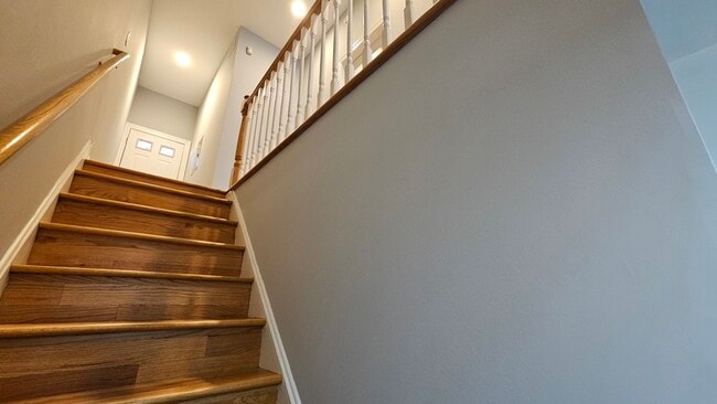 Building Photo - 509 N Hartland Ct
