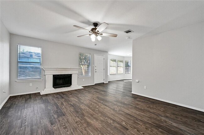 Building Photo - 1311 Tetbury Ln