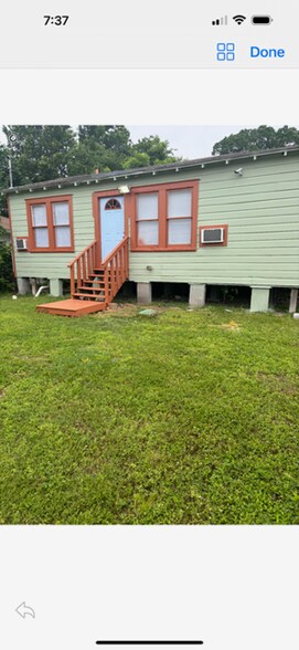 Primary Photo - 4127 Yale St