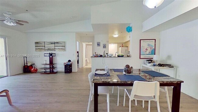 Building Photo - 2451 Centergate Dr