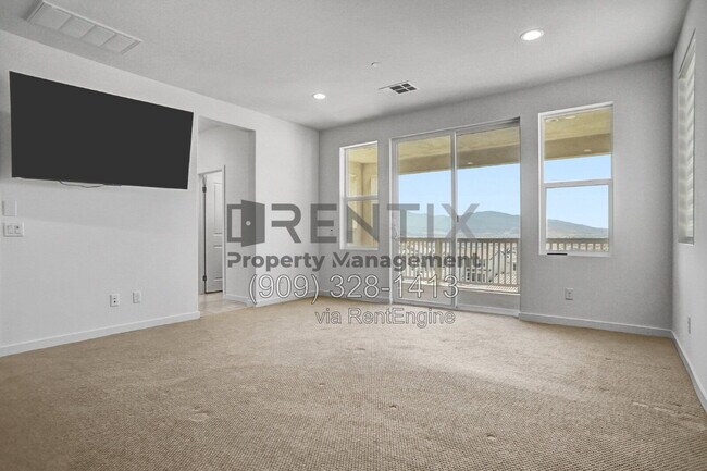 Building Photo - 18116 Hedgerow Way