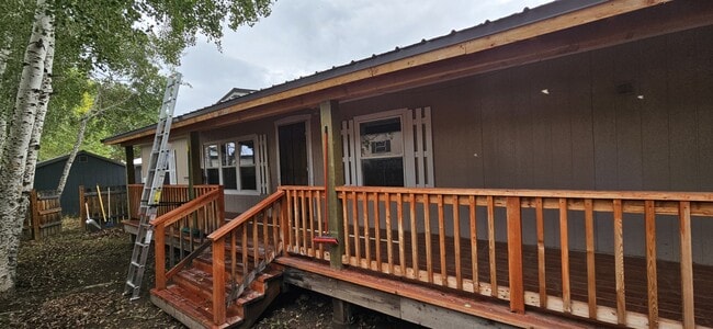 Primary Photo - 233 N Ashley Ave