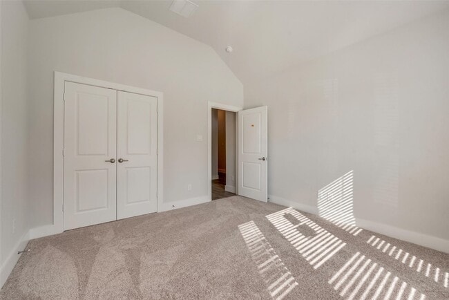 Building Photo - 6257 White Creek Drive