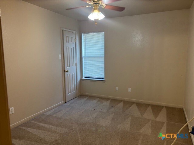 Building Photo - 1312 Nicholas Cir