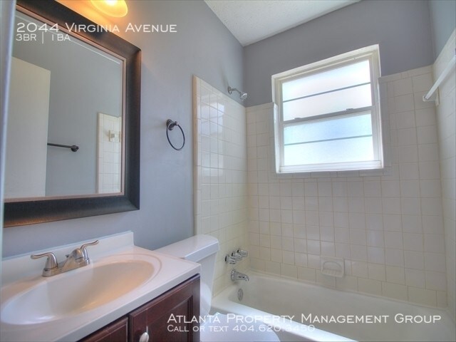 Building Photo - 2044 Virginia Avenue