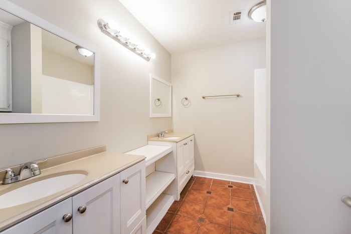 Building Photo - 145 Bellegrove Cir