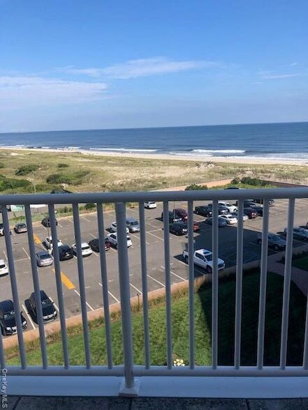 Building Photo - 2 Richmond Rd