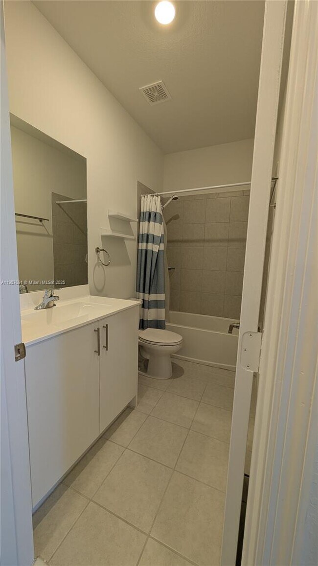 Building Photo - 2741 NW 55th Way