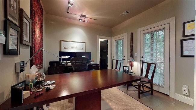 Building Photo - 2688 Rivers Edge Dr NE