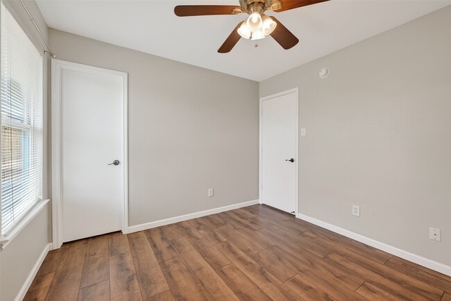 Building Photo - 21519 Sapphire Ct