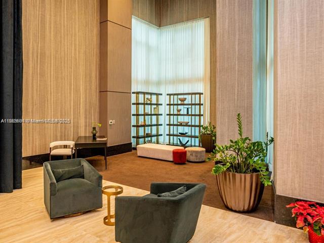 Building Photo - 950 Brickell Bay Dr