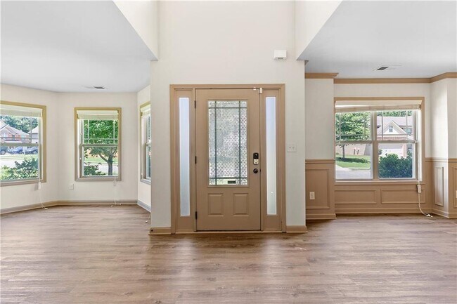 Building Photo - 1492 Station Ridge Ct SE