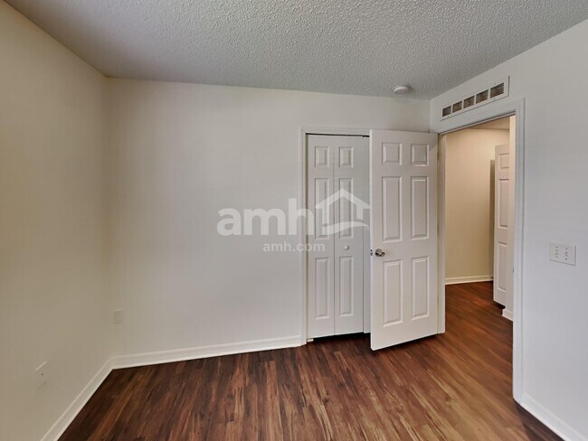 Building Photo - 4177 Broad Creek Ln