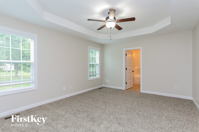 Building Photo - 119 Savannah Ridge Ct
