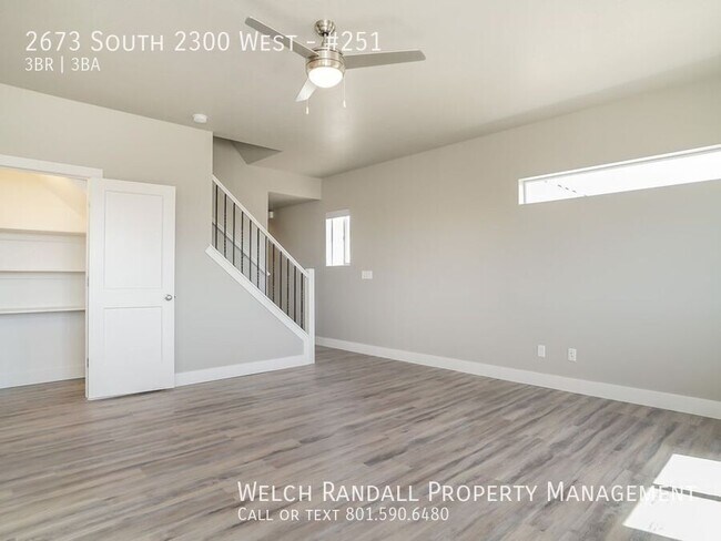 Building Photo - 2673 S 2300 W St