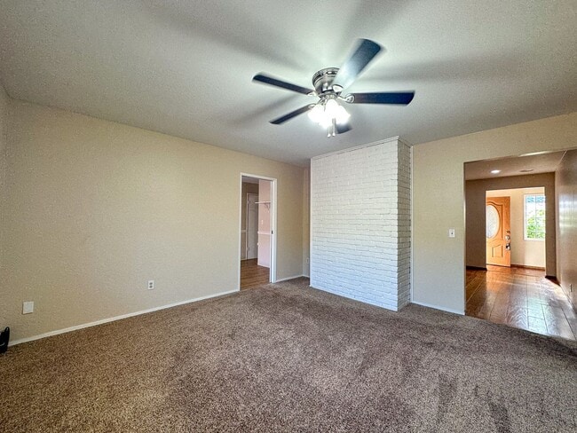 Building Photo - Charming San Jose Home with Solar & Gardening Included.
