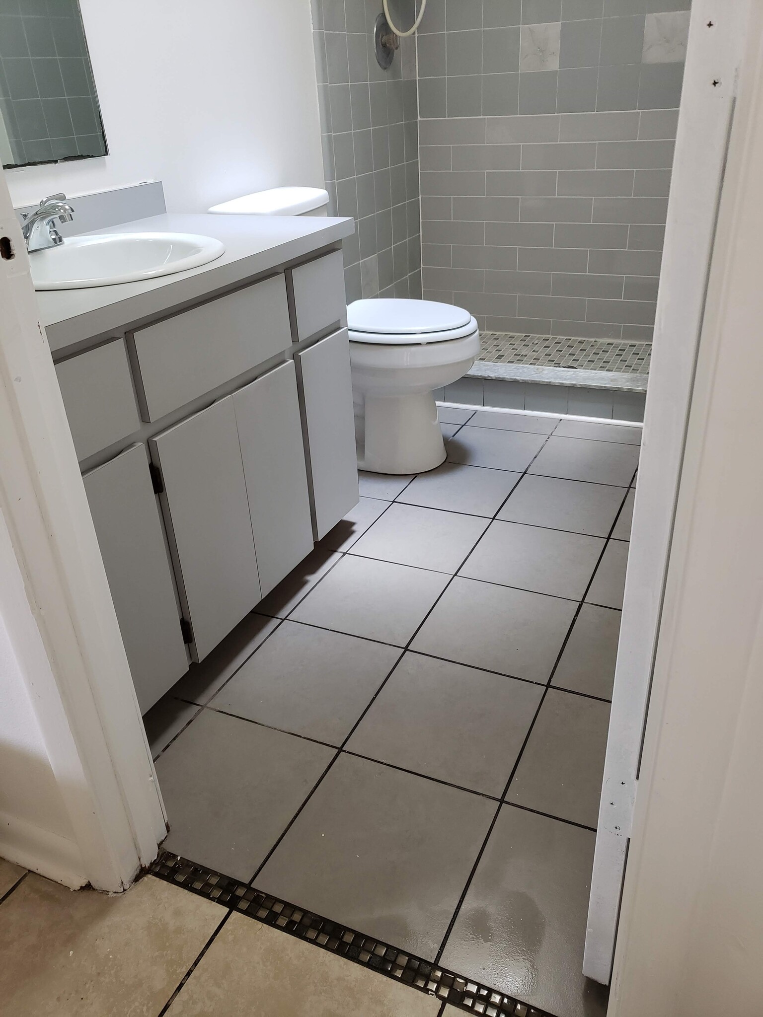 Building Photo - 41 Hydrangea Ln