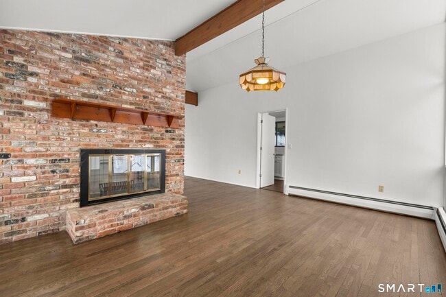 Building Photo - 304 Olmstead Hill Rd