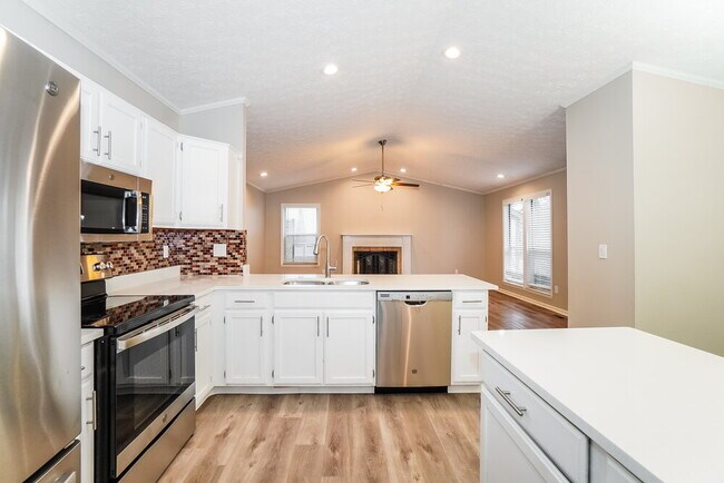 Building Photo - 3708 Fox Hunt Trail