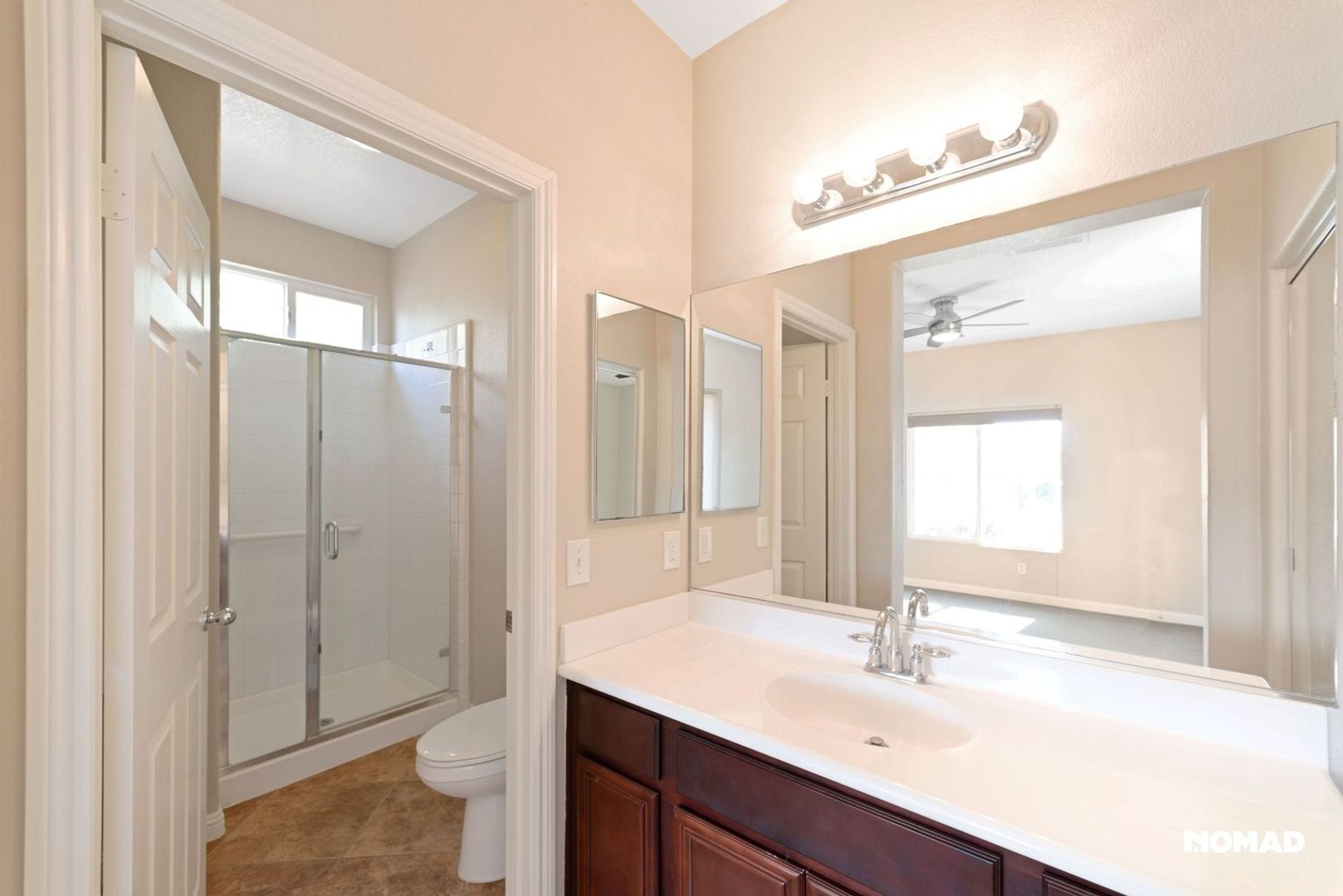 Building Photo - 3853 Mira Arena