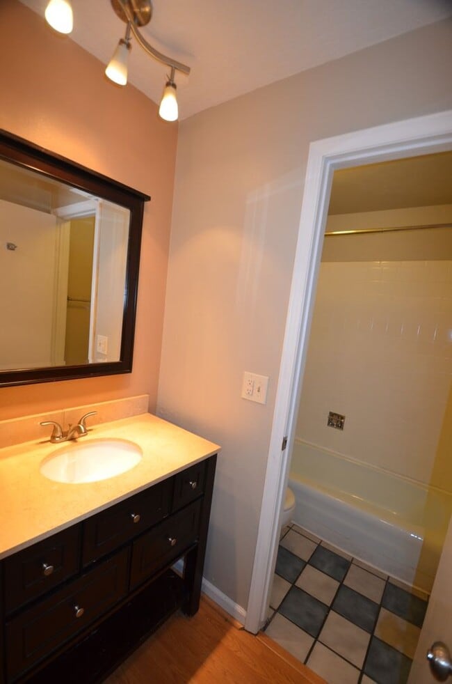Building Photo - Pets negotiable! Dillon Valley East Condo!...