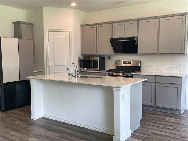 Building Photo - 1617 Roadrunner Dr