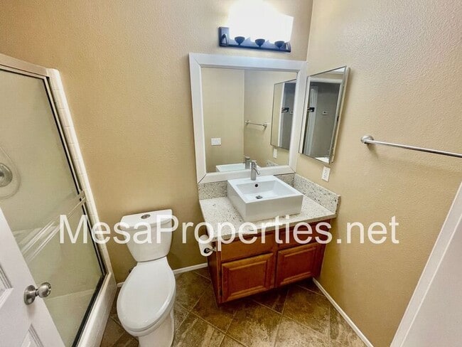 Building Photo - 15471 American Way