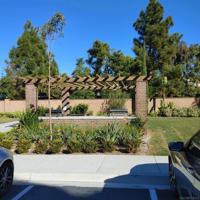Building Photo - 1329 Via Lucero